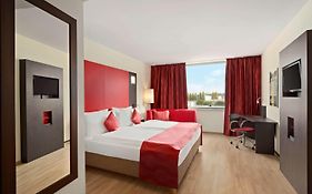 Hotel Ramada Encore By Wyndham Geneva  3*